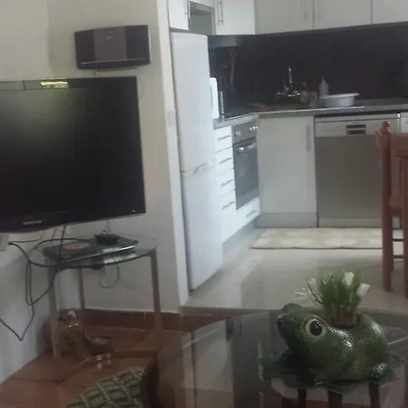 Semesterbostad Charneca Guest House *